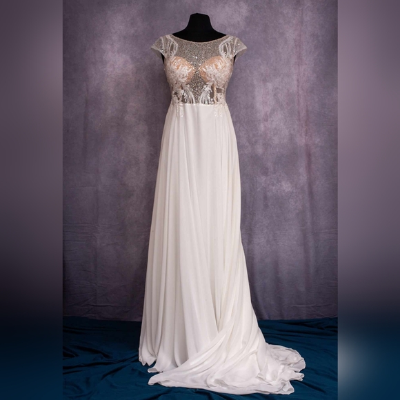 Libelle wedding gown size 10 - Picture 1 of 11
